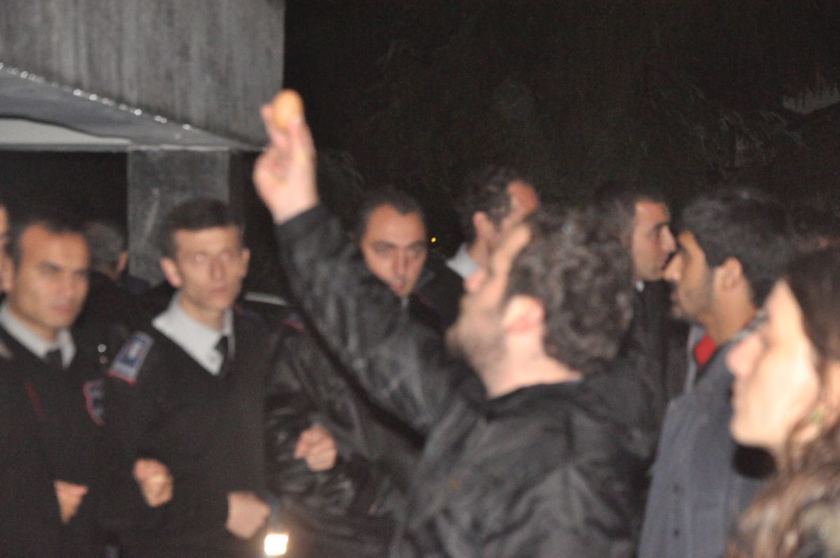 YÖK Başkanı Protesto Edildi