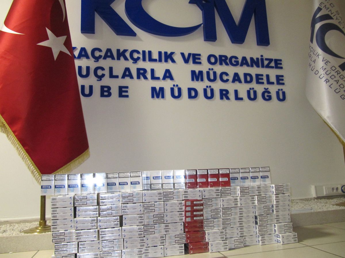 Yolcu Otobüsünde Kaçak Sigara Ele Geçti