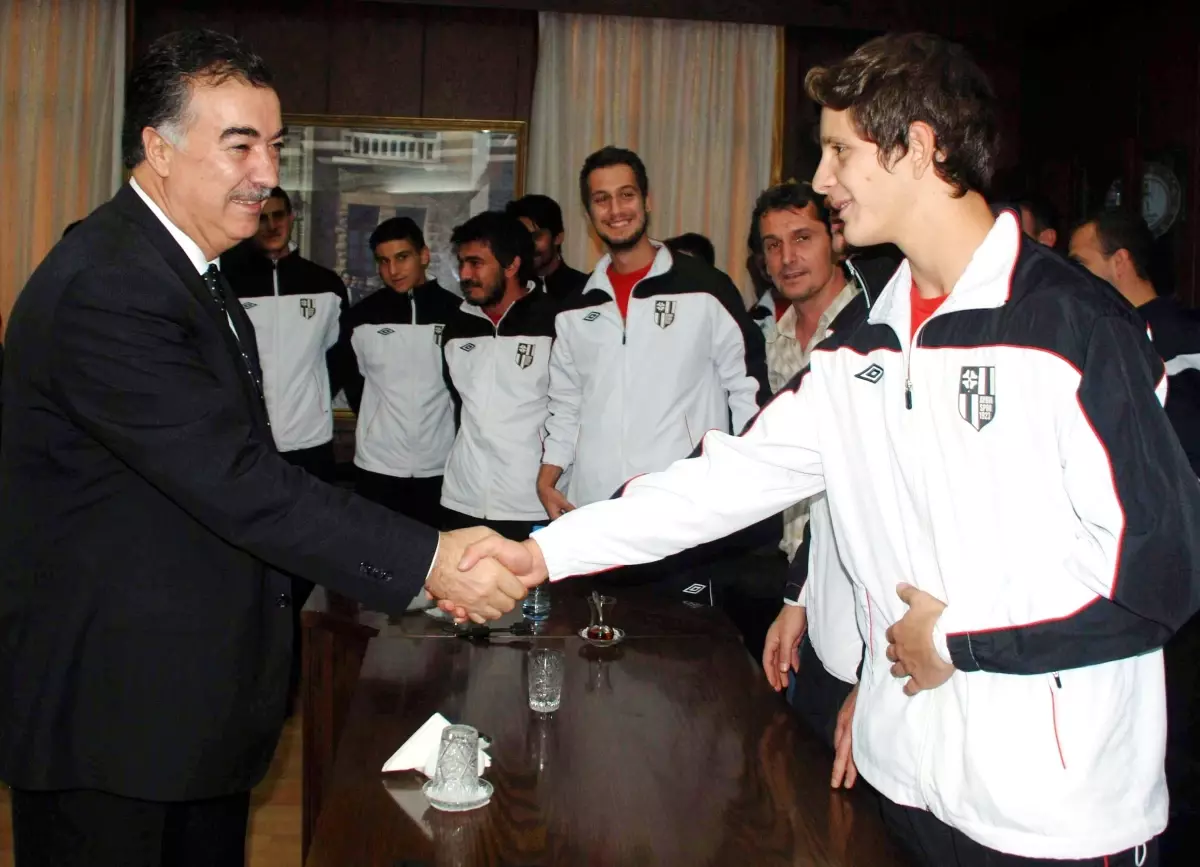 Aydınspor 1923 Vali Al'a Şampiyonluk Sözü Verdi