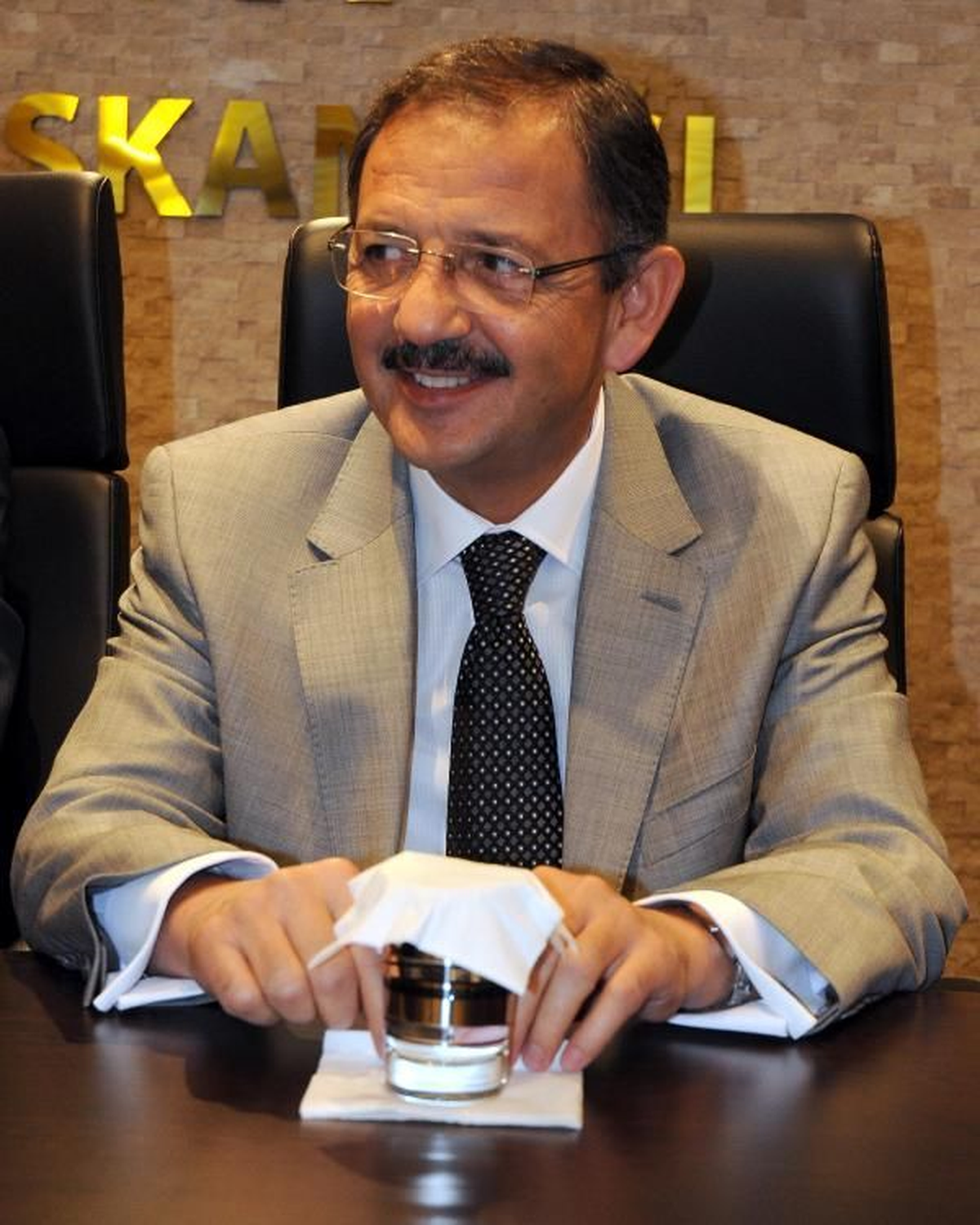 Başkan Özhaseki Sahte Hesaplarla İlgili Hukuki Yollara Başvuracak