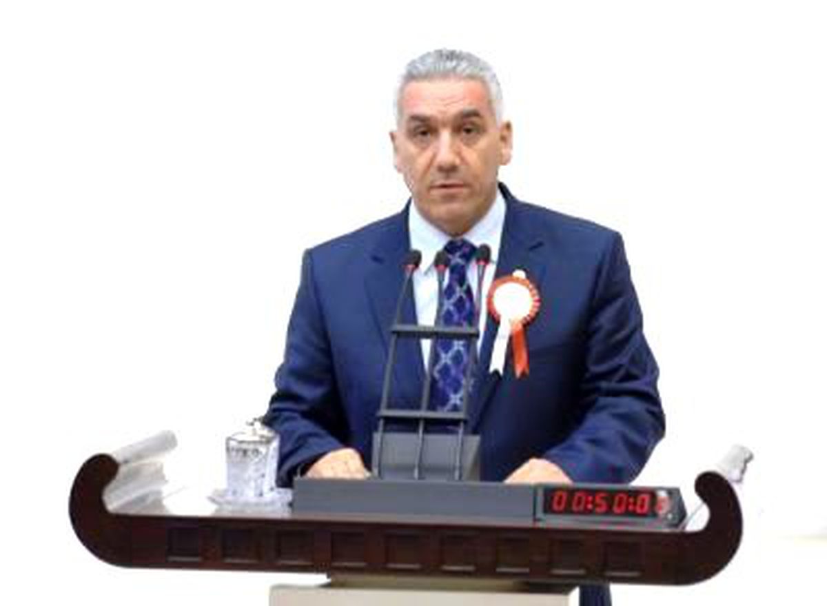 Chp Darbe Komisyonu\'nda Başbakan\'ın Dinlenmesi Talebini Yineledi