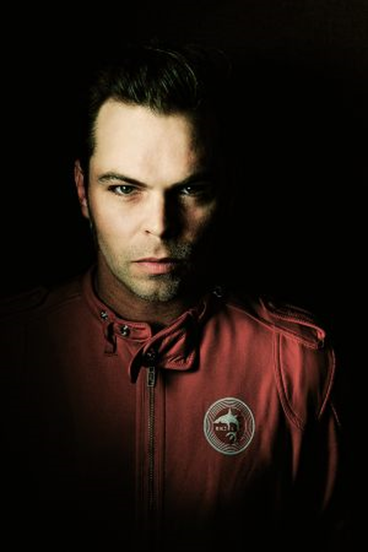 Gaz Coombes, 22 Kasım Akşamı Salon\'da!