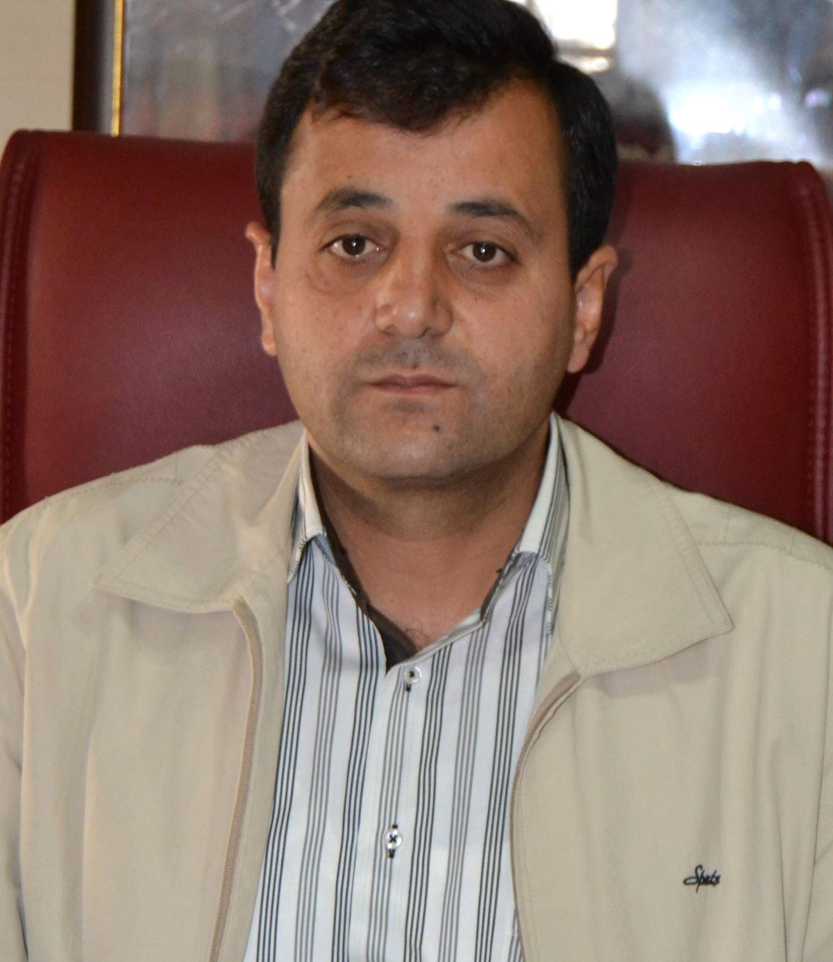 "Gerekirse O Heykeli Başlarına Yıkarız"