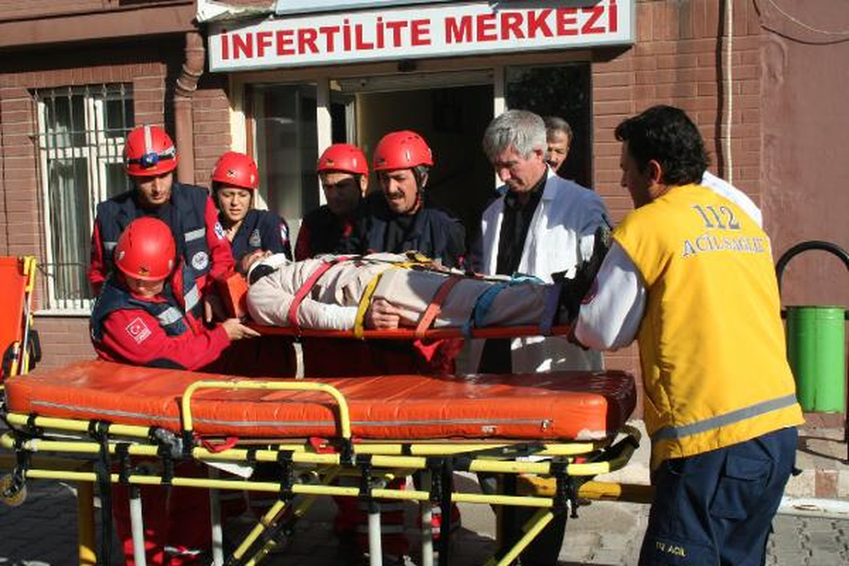 Hastanedeki Tatbikatı Görenler Gerçek Sandı