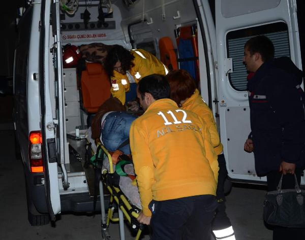 İki Motosiklet Çarpıştı: 3 Yaralı