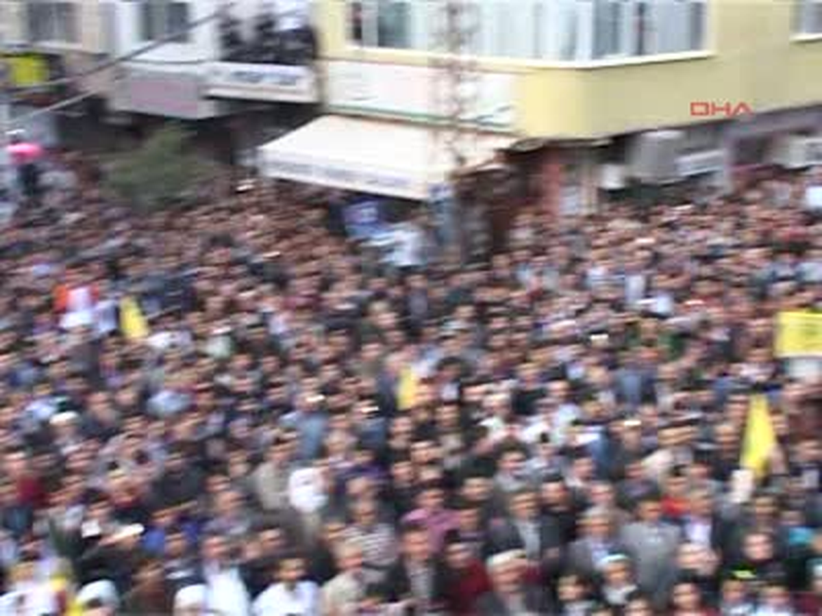 Kızıltepe Demirtaş Öcalan\'ın Heykelini Dikeceğiz 3