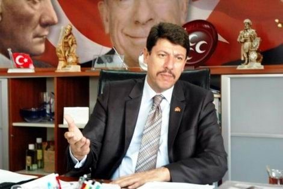 MHP\'den Büyükşehir Belediye Yasası\'na Tepki