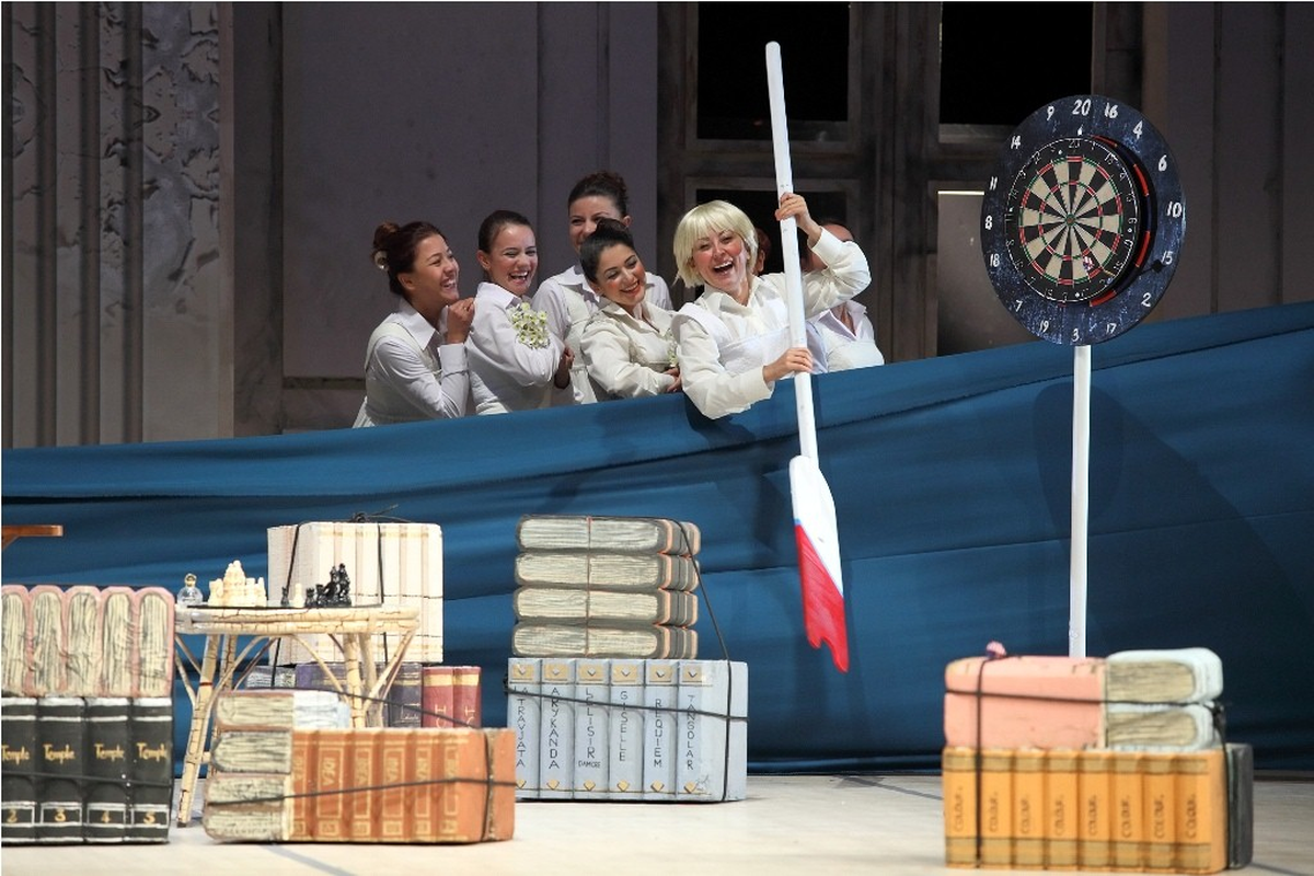 Opera\'da \'Figaro\'nun Düğünü\'