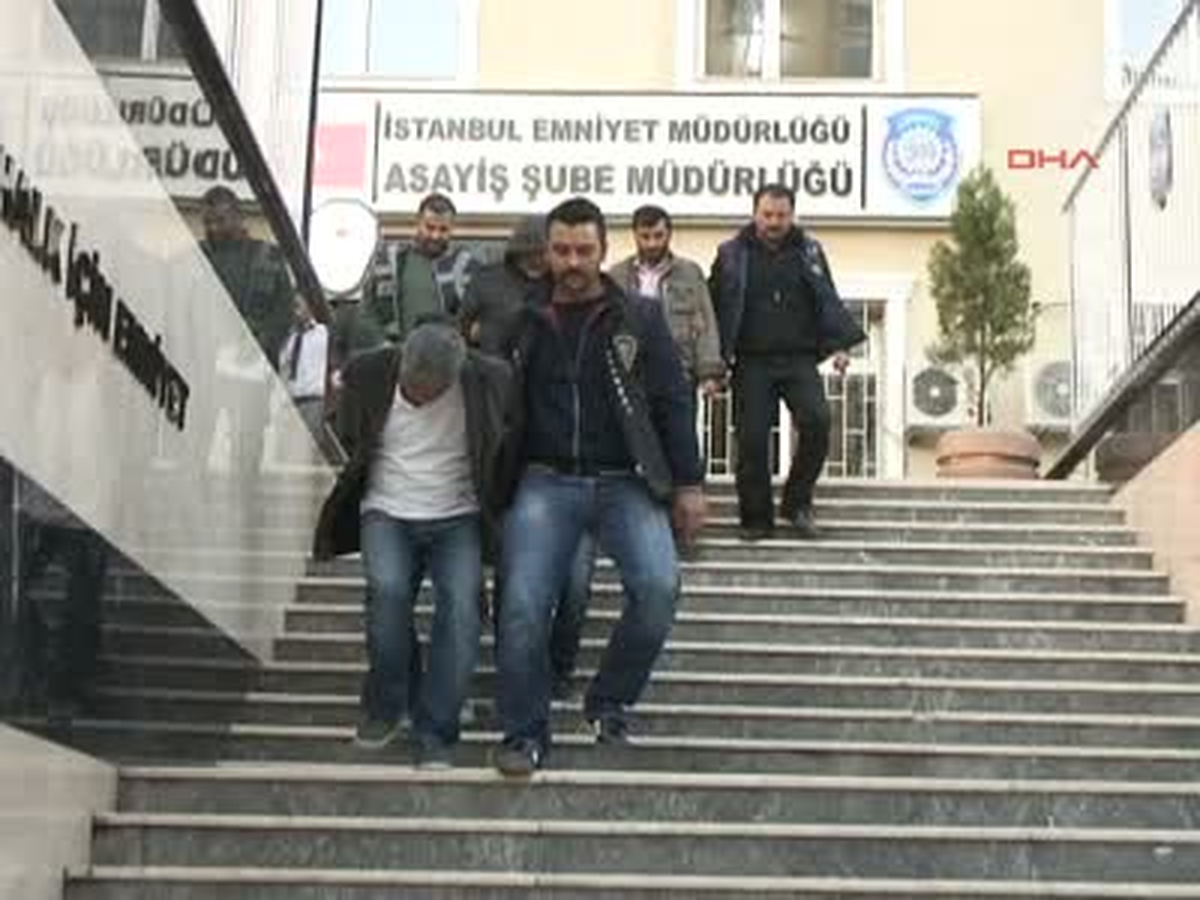 Oto Hırsızlık Şüphelileri Tutuklandı