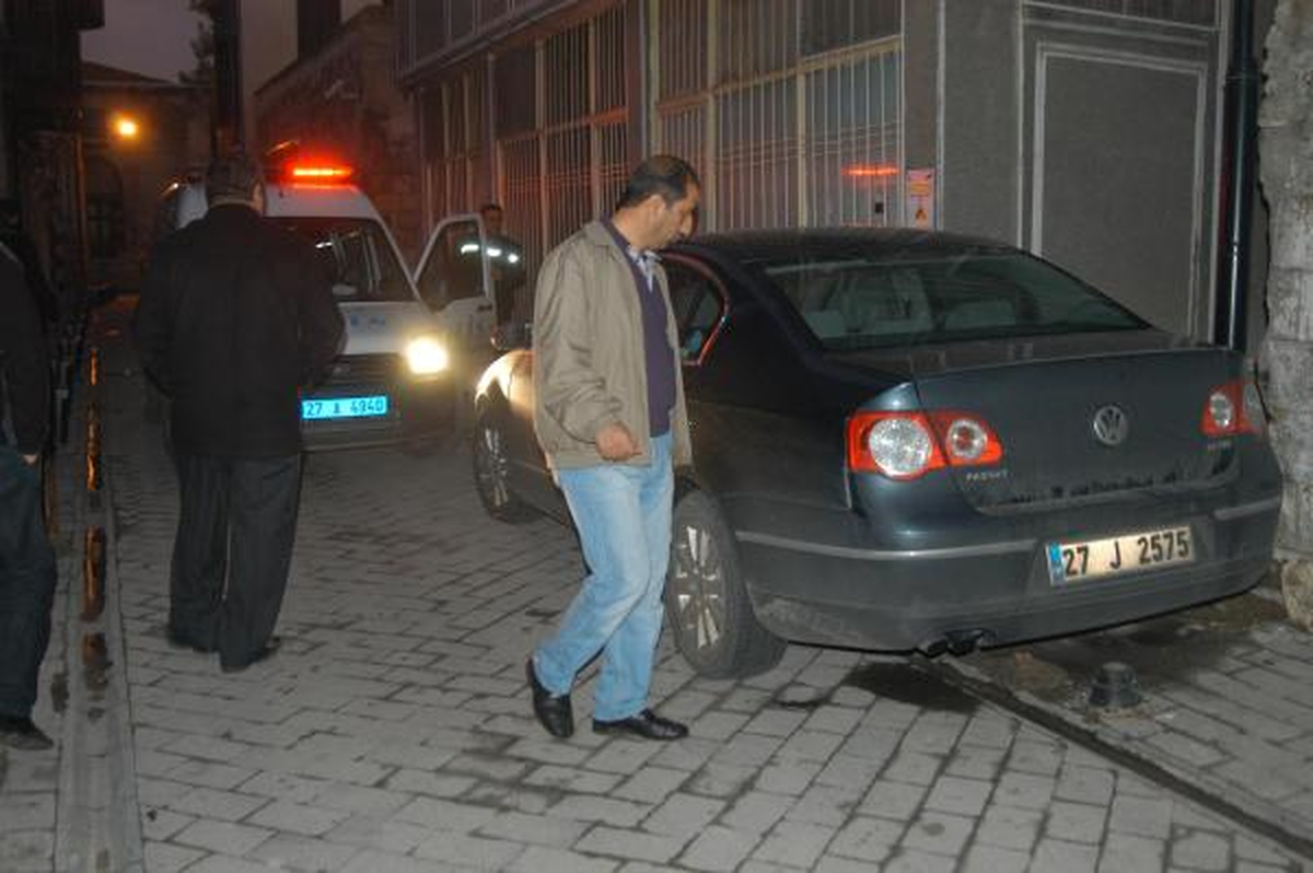 Taşlı Tuzakla 100 Bin Lirayı Çaldılar