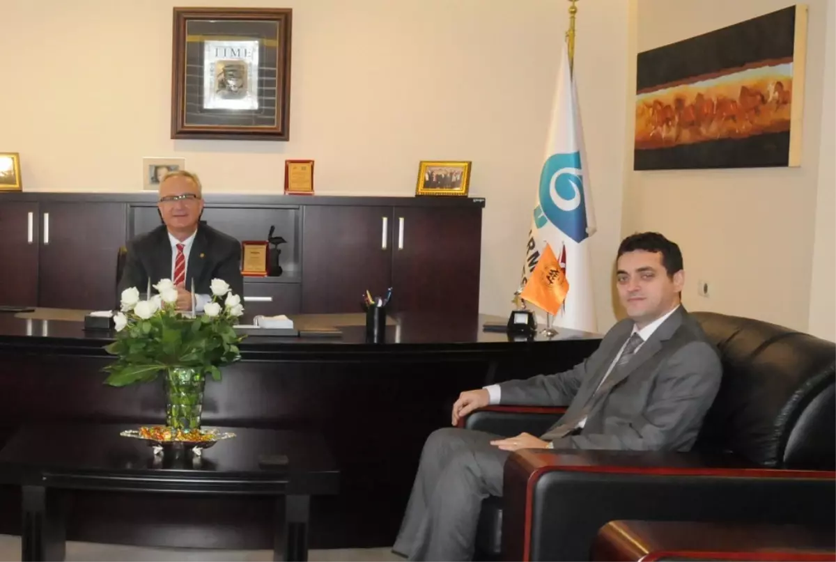 Yeni Başhekimden Başkan Pekel\'e Ziyaret