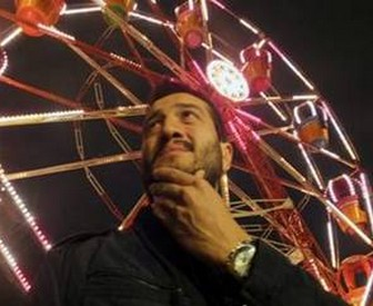 "Yola Çıktığım Gün Sakin Serin Bir Sabahtı" 
