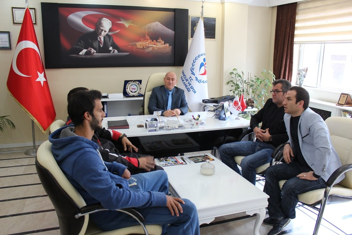 "Ağrı\'dan Avrupa\'ya Tenis Kardeşliği" Projesi