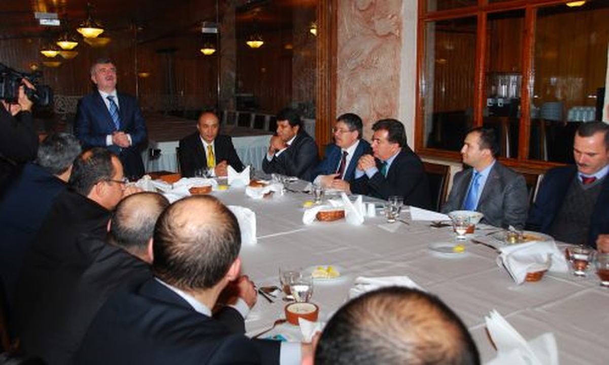Akyürek Azerbaycanlı Hakim ve Savcı Adaylarını Ağırladı