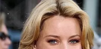 Amerikalı Oyuncu Elizabeth Banks İkinci Kez Anne Oldu