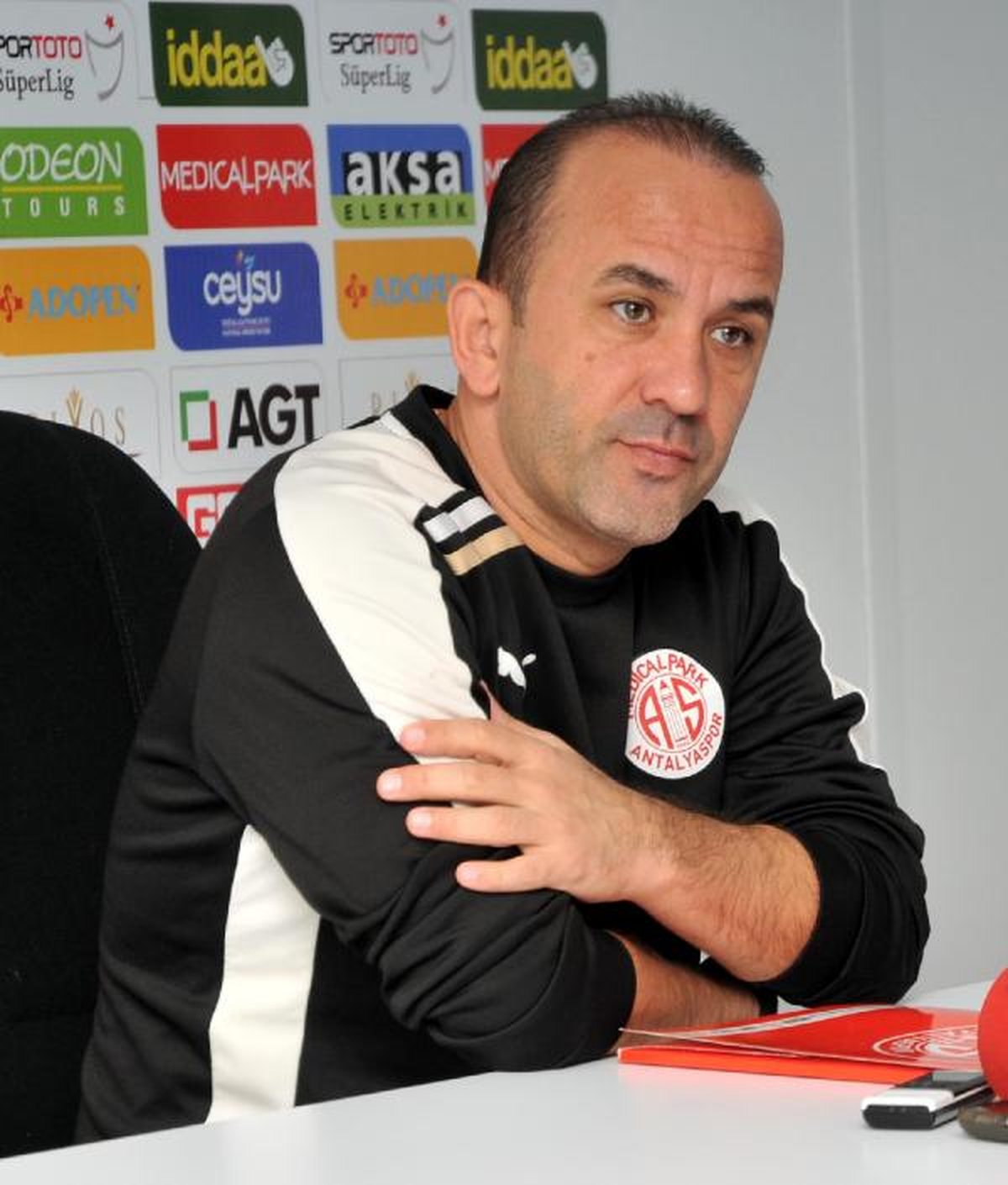 Antalyaspor: "Beşiktaş\'ın Zaaflarından Yararlanacağız"