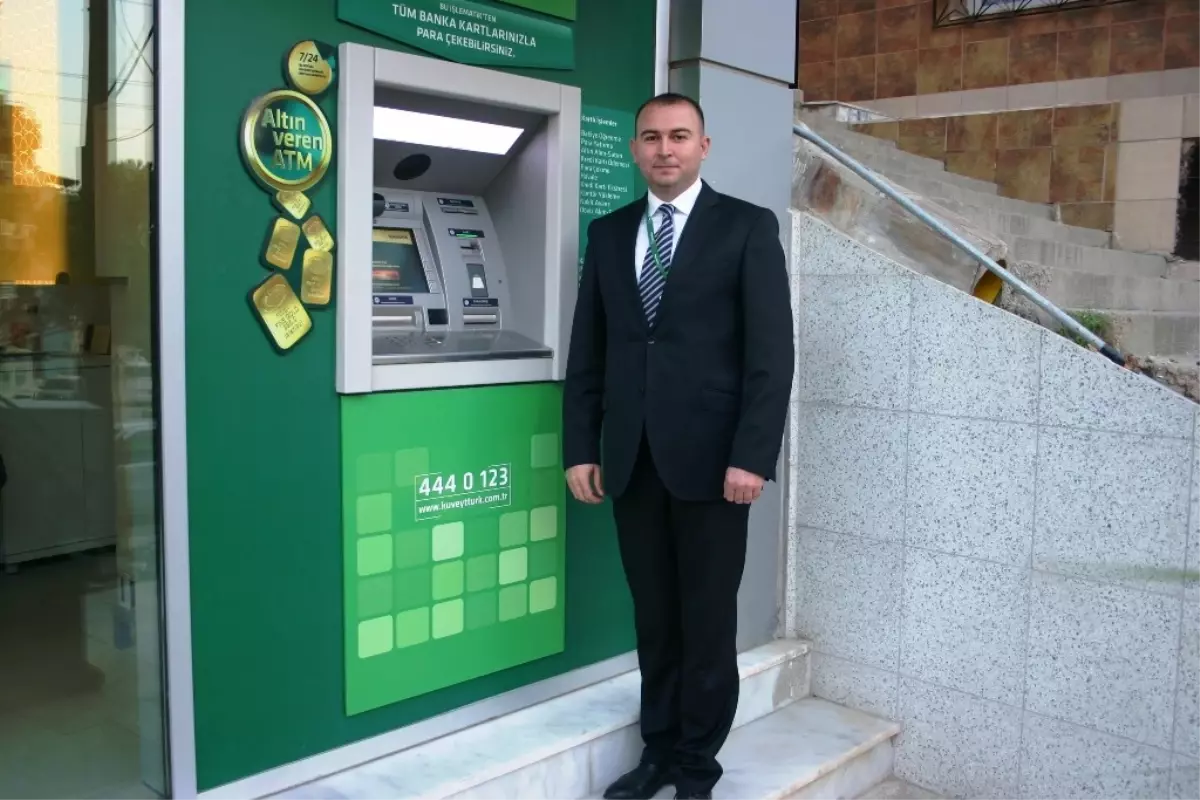 Atm'den Altın Çekiliyor