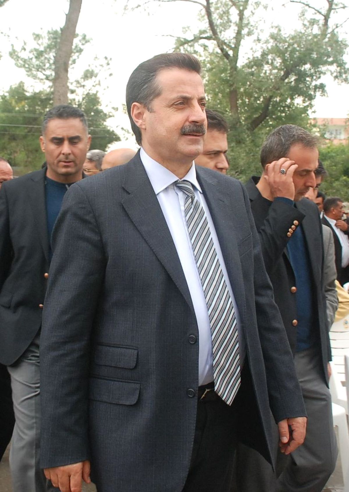 Bakan Çelik, Ceylanpınar\'ı Ziyaret Etmek İçin Şanlıurfa\'ya Geldi