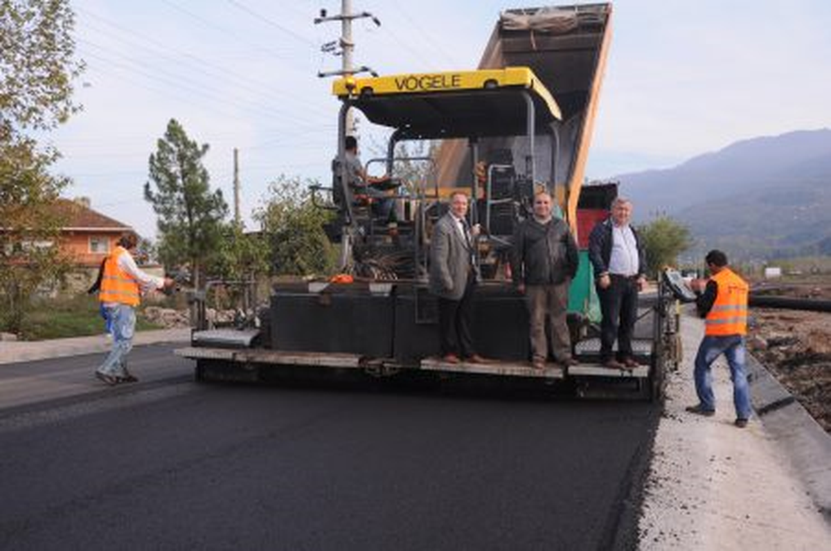 Birlik Caddesi Şık ve Güvenli Oldu