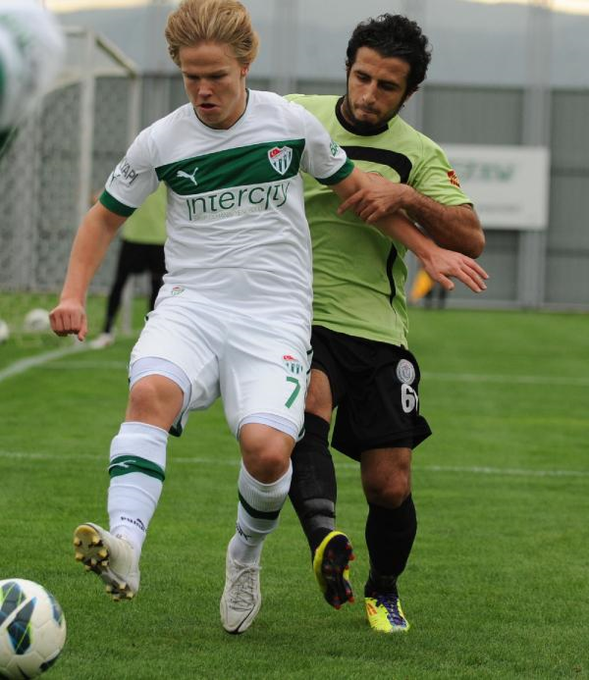 Bursaspor Orhangazisporla Hazırlık Maçı Yaptı