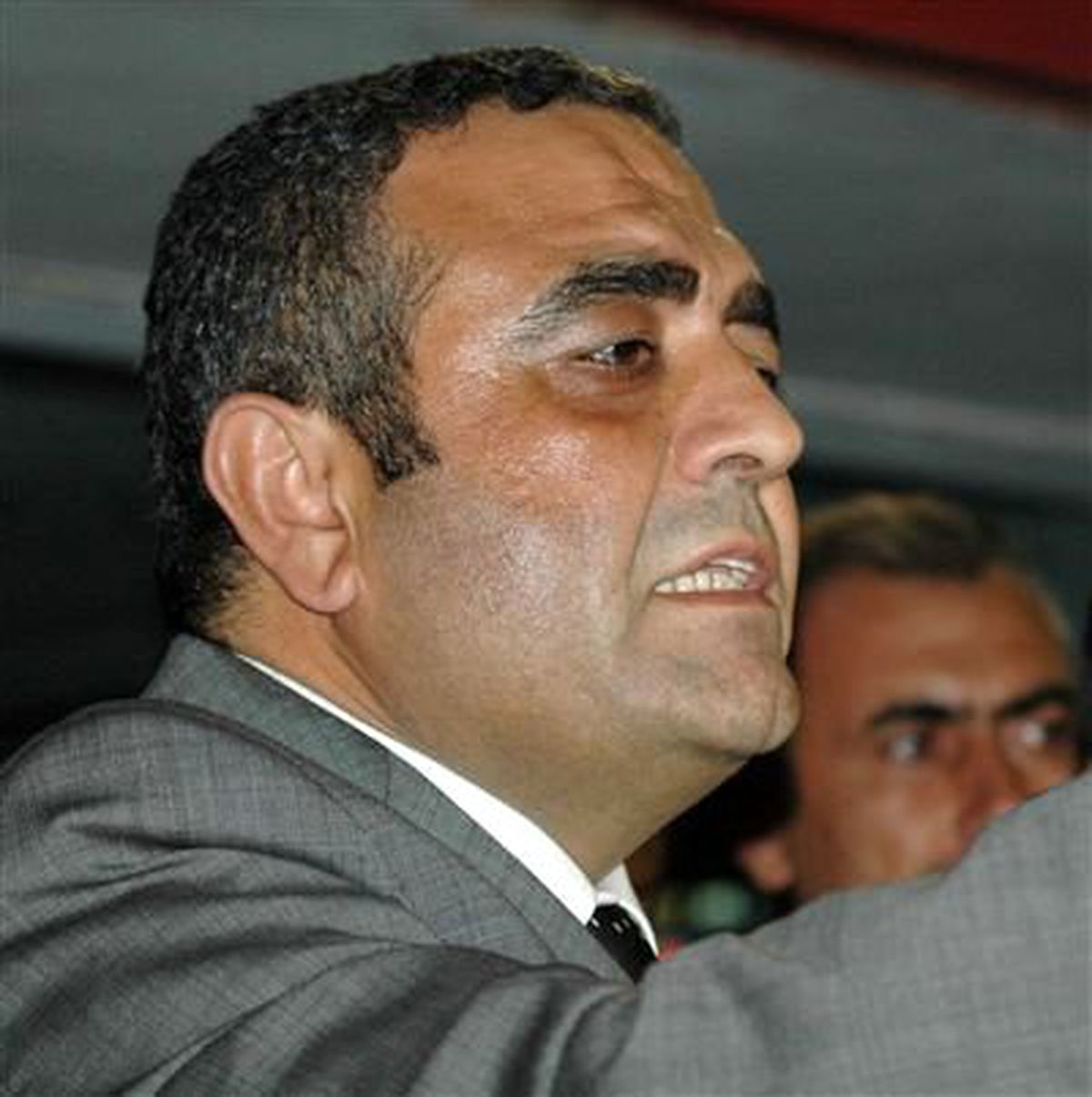 Chp\'li Tanrıkulu Hükümeti 2000\'deki Olayları Hatırlatarak Uyardı