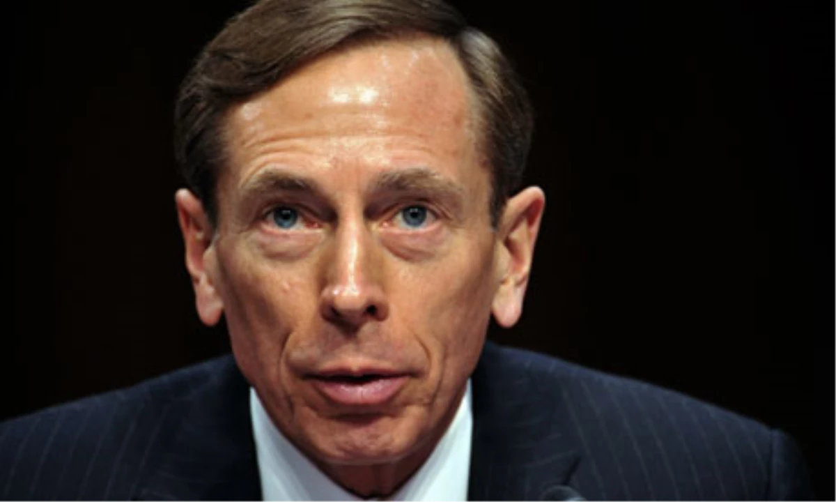 CIA Başkanı Petraeus\'un İstifası