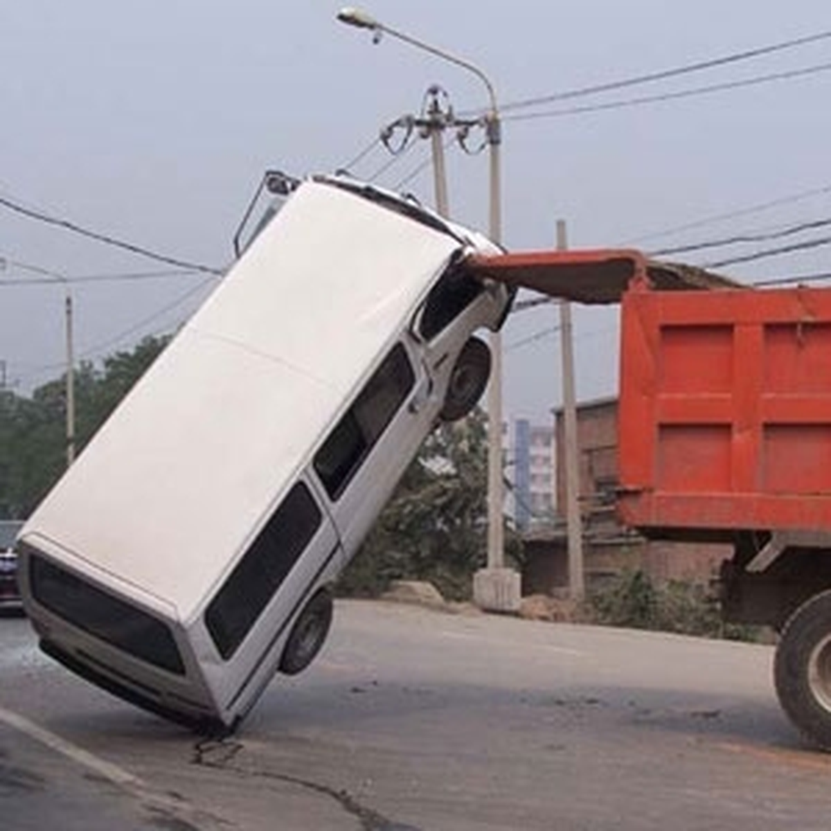 Elazığ\'da Trafik Kazaları Mobese Kameralarına Yansıdı