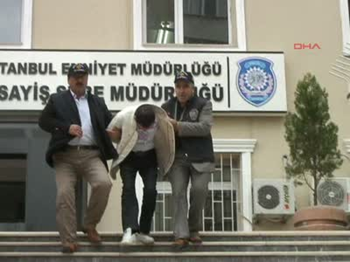 Gülüşüne Bakarak Nereye Gitiğini Anlamaya İmkan Yok !..