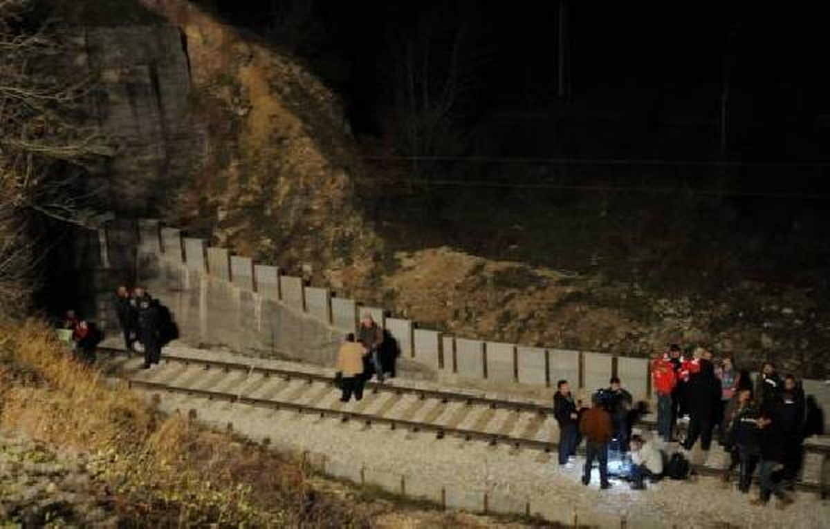 Karadağ\'da Tren Kazası: 2 Ölü, 43 Yaralı