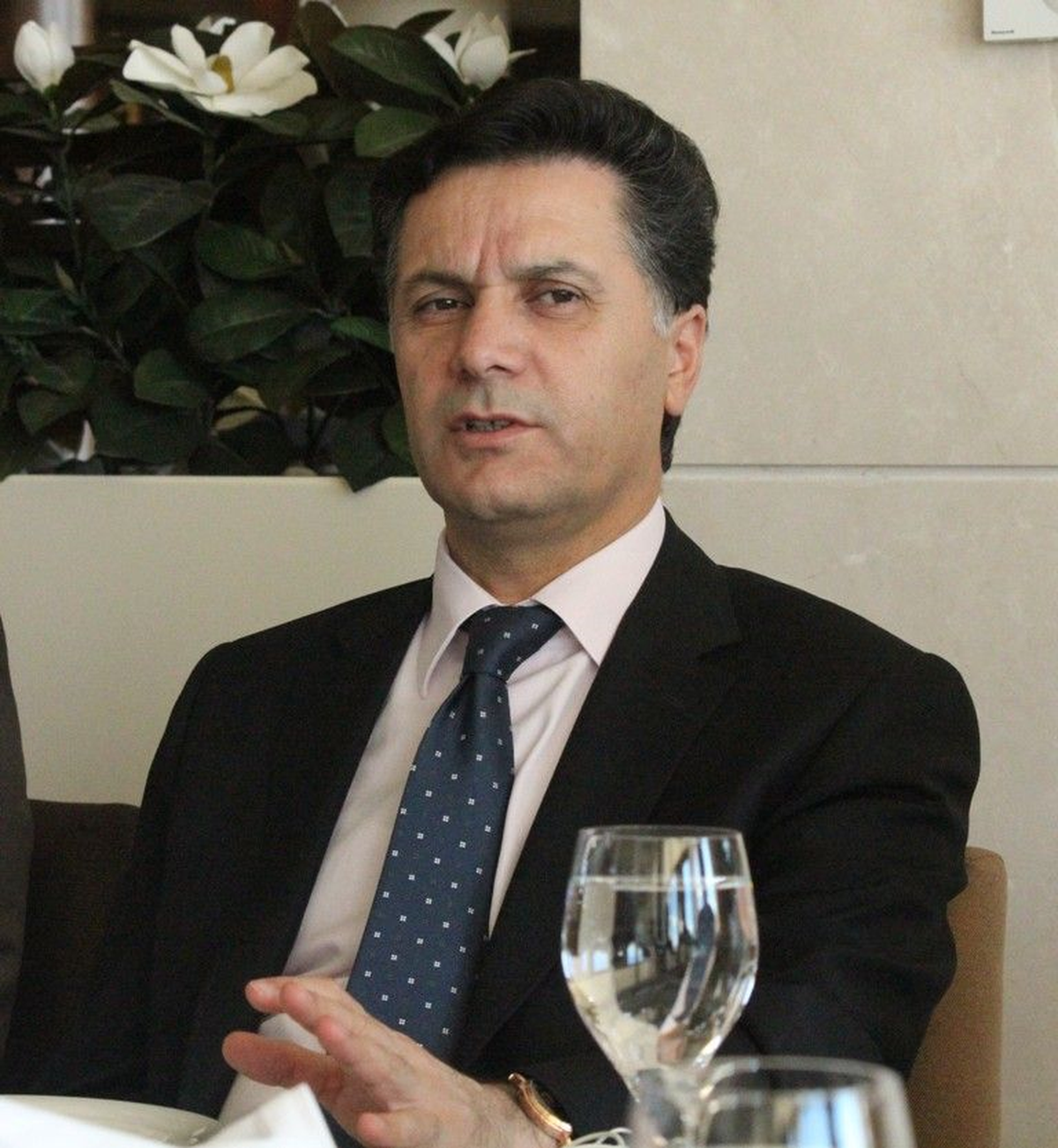 Mardin Valisi Ayvaz."İlde 125 Bin Kişinin Yararlandığı Sodes Projeleri ile Eğitim Alanındaki...