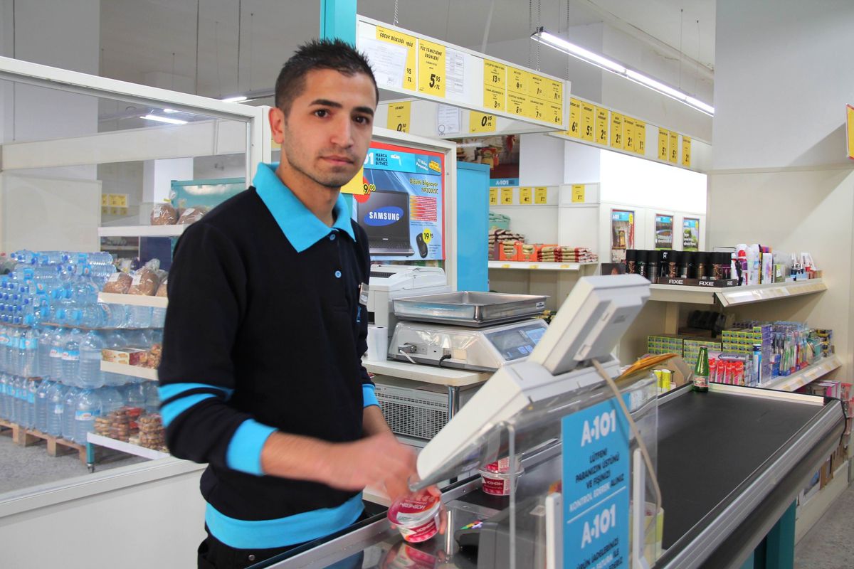 Marketi Yakmak İstediler