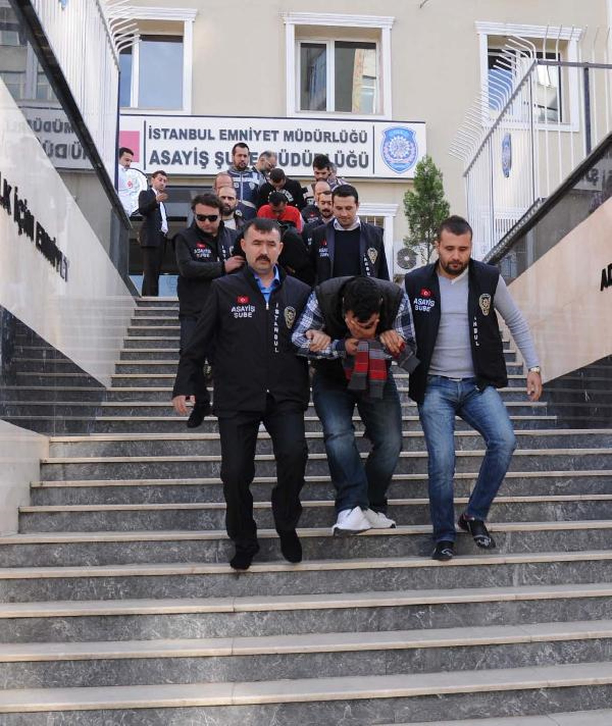 Pirinç Levha ve Bakır Hırsızları Yakalandı