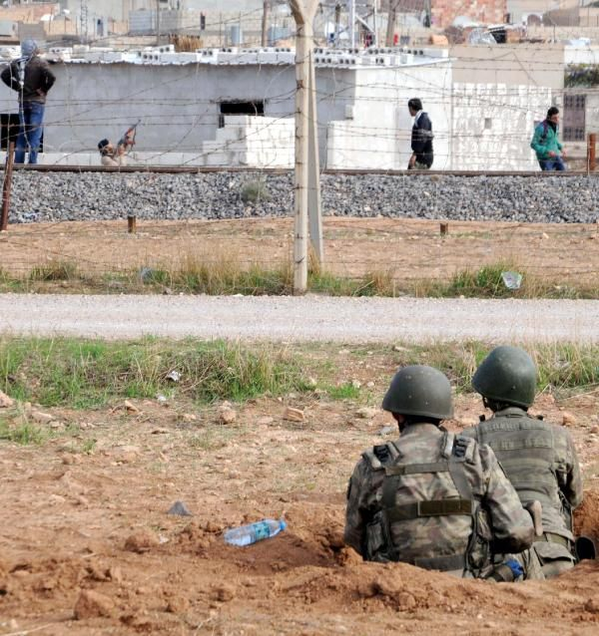 Resulayn\' da Çatışmalar Şiddetlendi, Yoğun Silah Sesleri Geliyor (1)