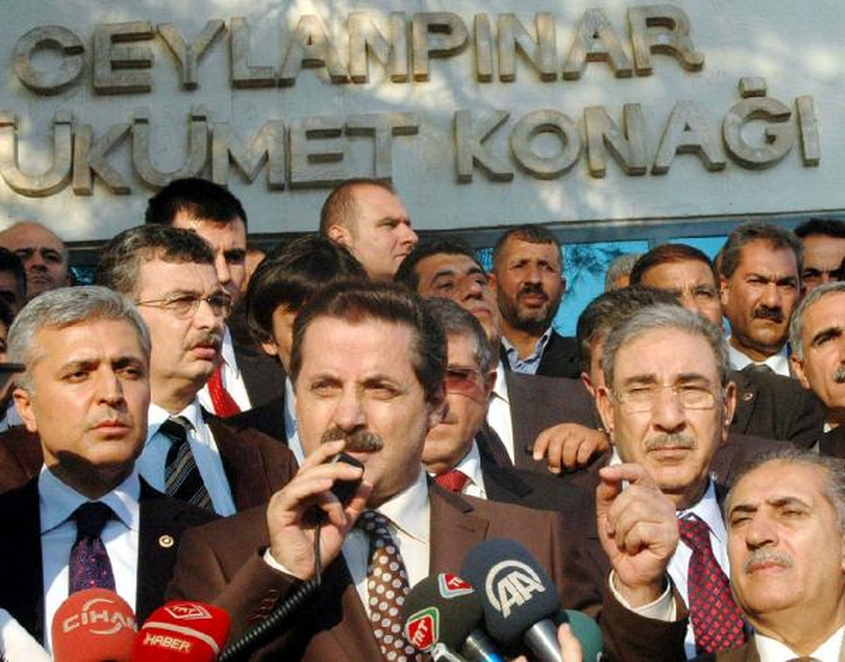 Suriye Savaş Uçakları Resulayn\'ı Yine Bombaladı (4)