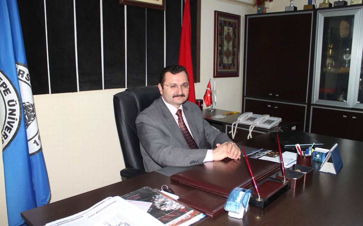 Türk Hava Yolları\'nın Hostesleri Dinar\'da Yetişecek
