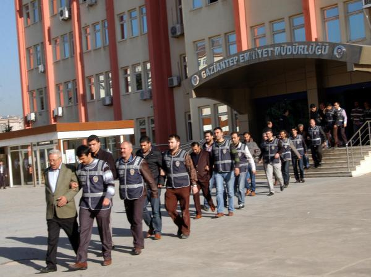708 Milyonluk Yolsuzluk İddiasında 11 İlde 33 Gözaltı