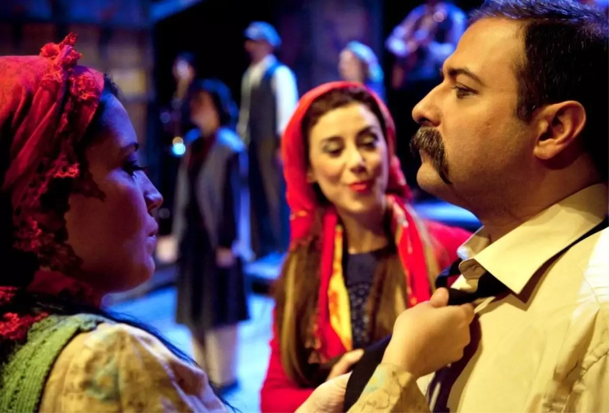 Adt 4 Oyunla Sahnede