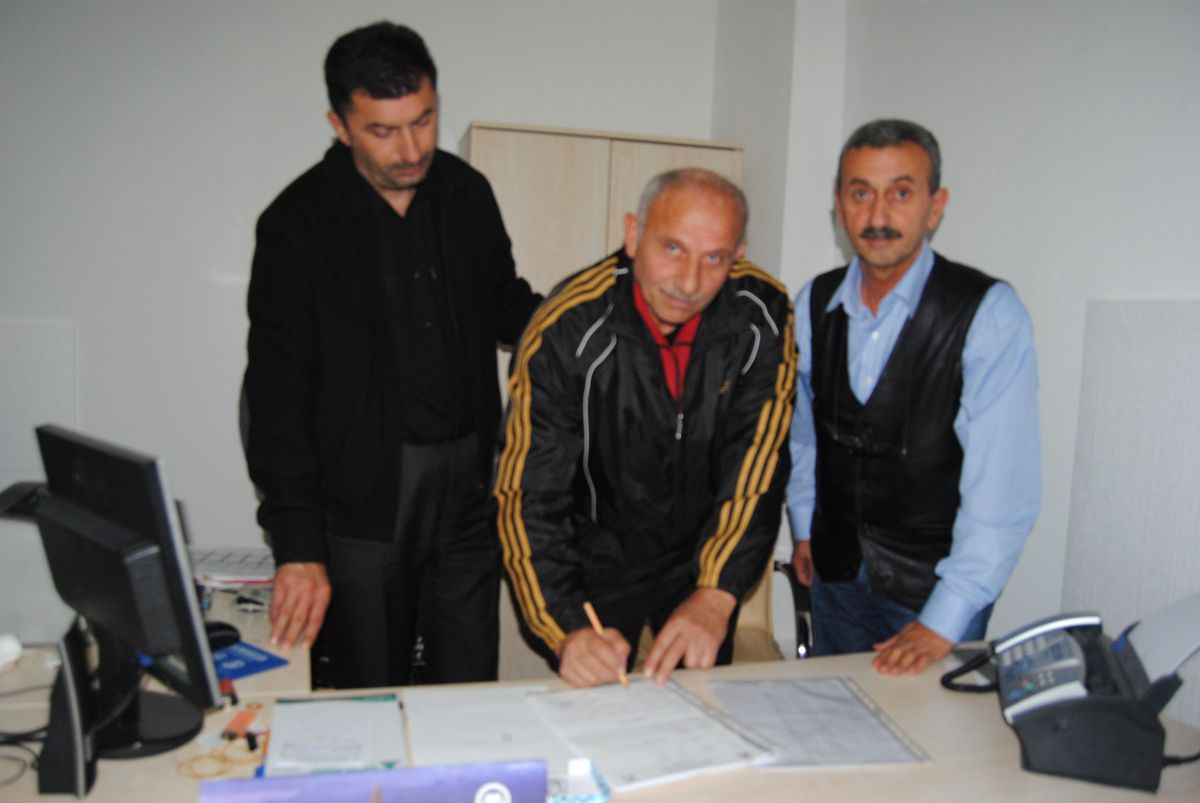 Akçakocaspor Yaşar Abanoza Teslim