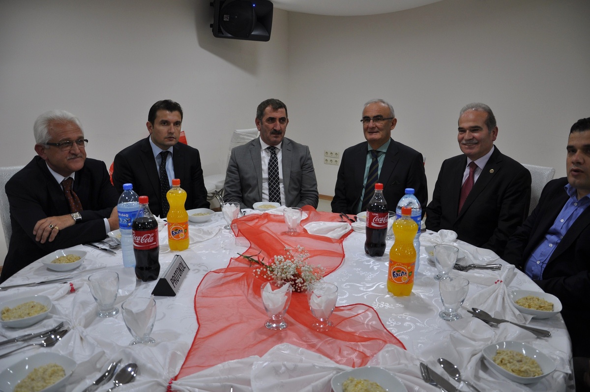 Bafra Belediye Başkanı Zihni Şahin\'in Mutlu Günü