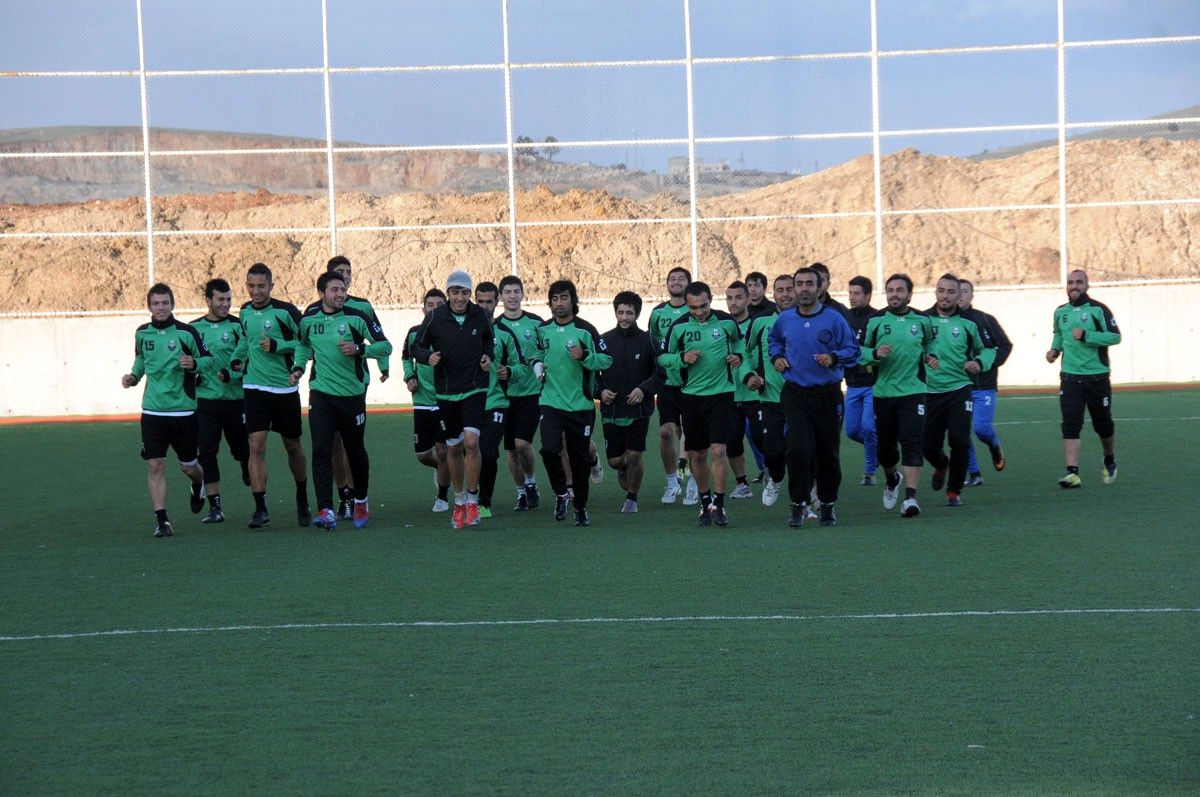 Şehitkamil Belediyespor, Hazırlıklarını Sürdürüyor
