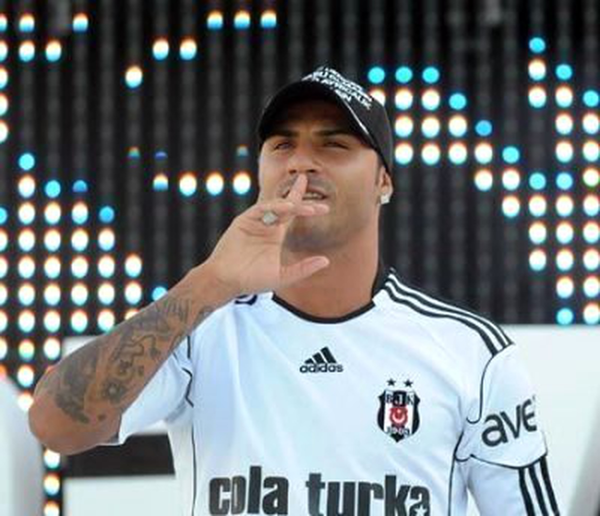 Beşiktaşlı Quaresma\'ya Gözaltı