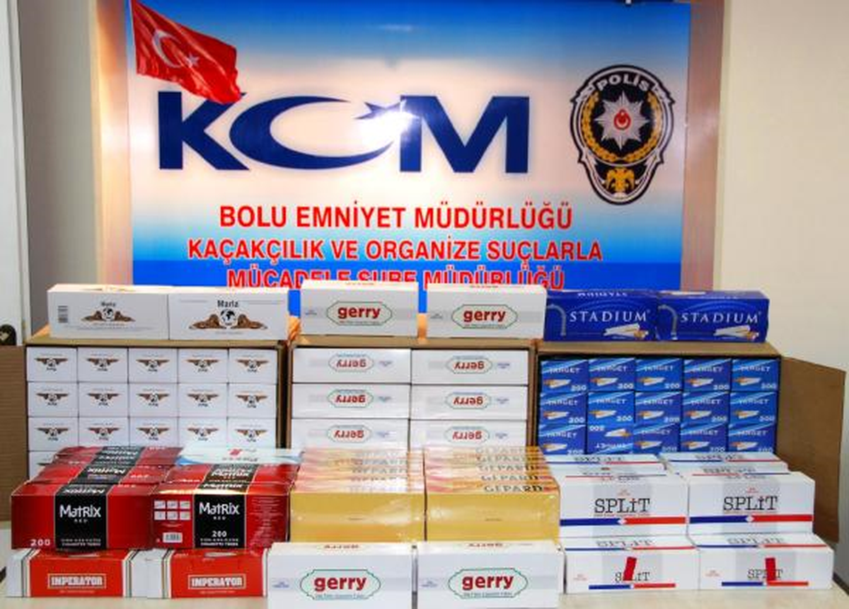 Bolu\'da Kaçak Sigara Filtresi ve Korsan Kitap Operasyonu