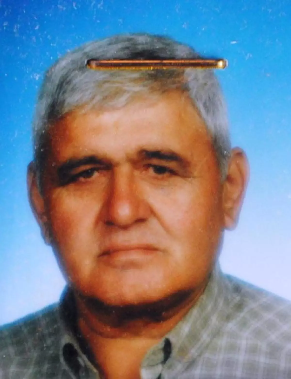 Direksiyonda Kalp Krizi Geçirdi, Traktörün Altında Kalıp Öldü