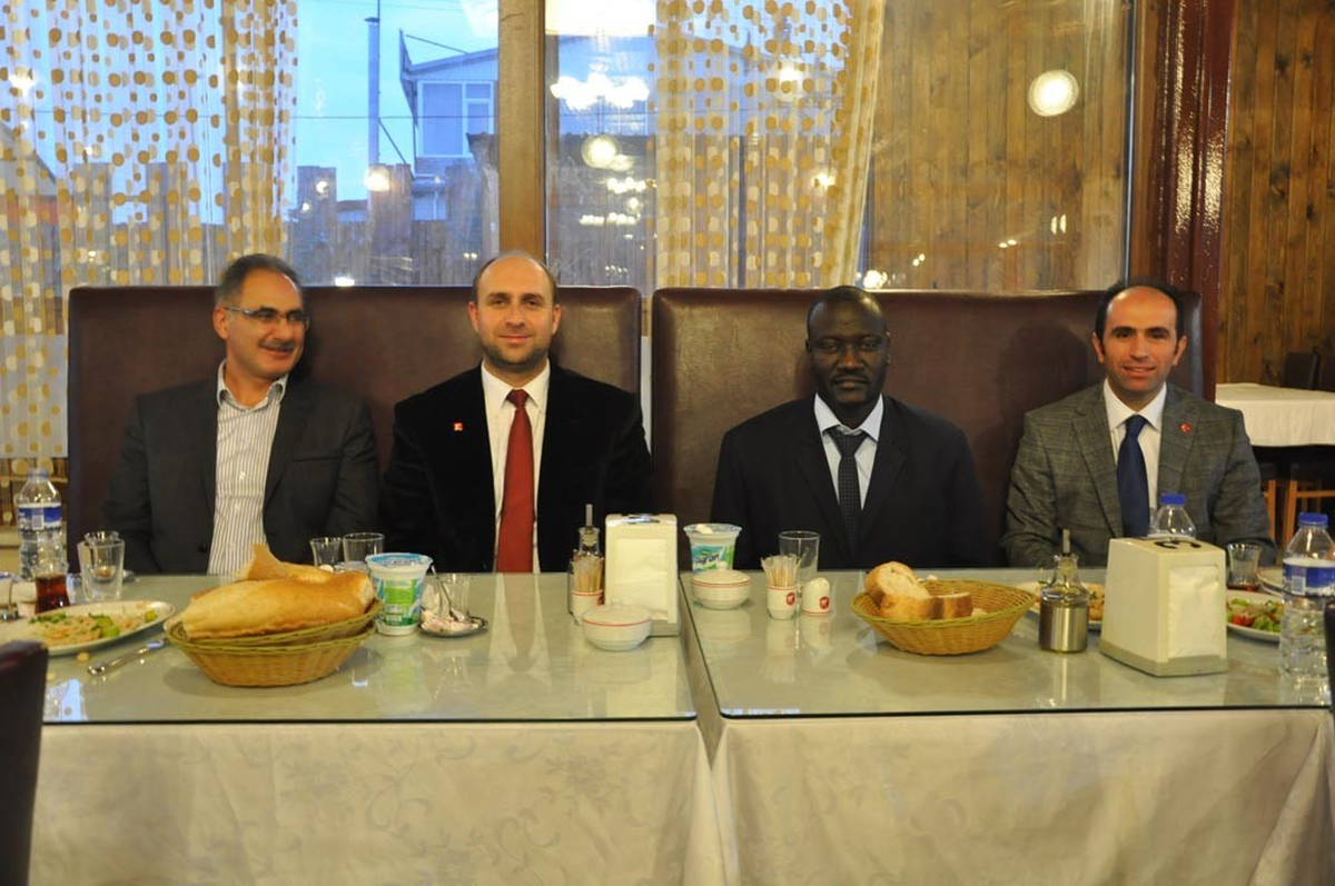 Iıfso Sudan Heyetinden Saadet Partisi\'ne Ziyaret