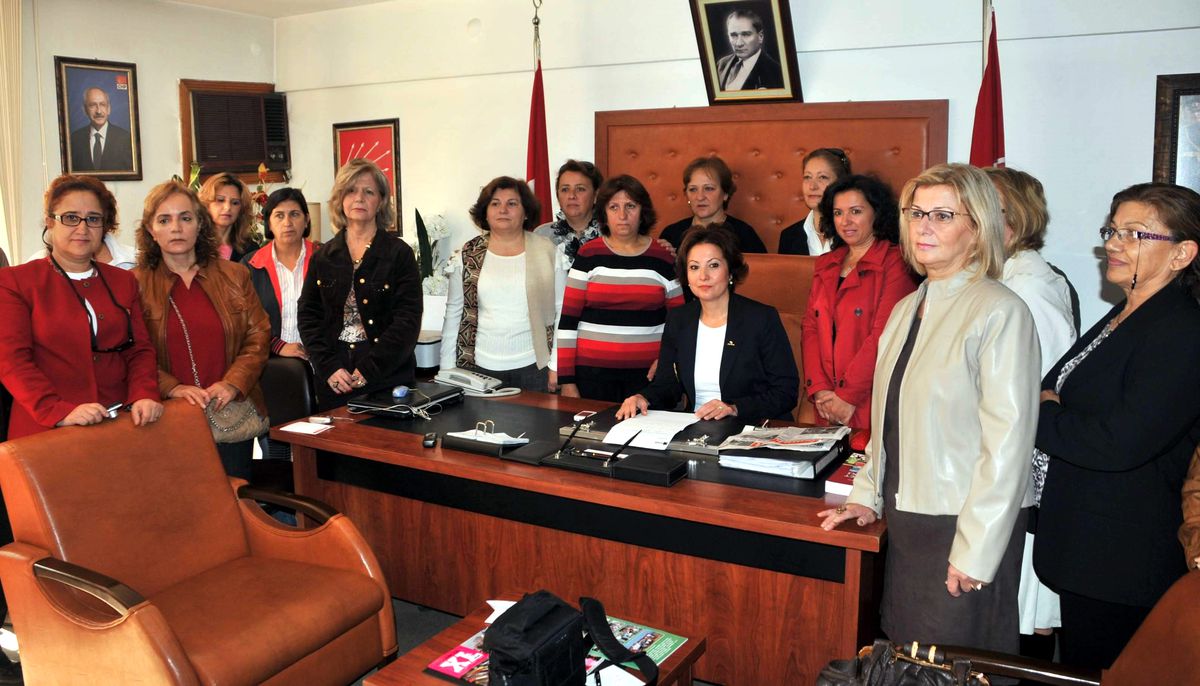 Kavasgil, "Chp\'de Yüzde 33 İçin Güçlü Bir Kadın Örgütlenmesi Var"