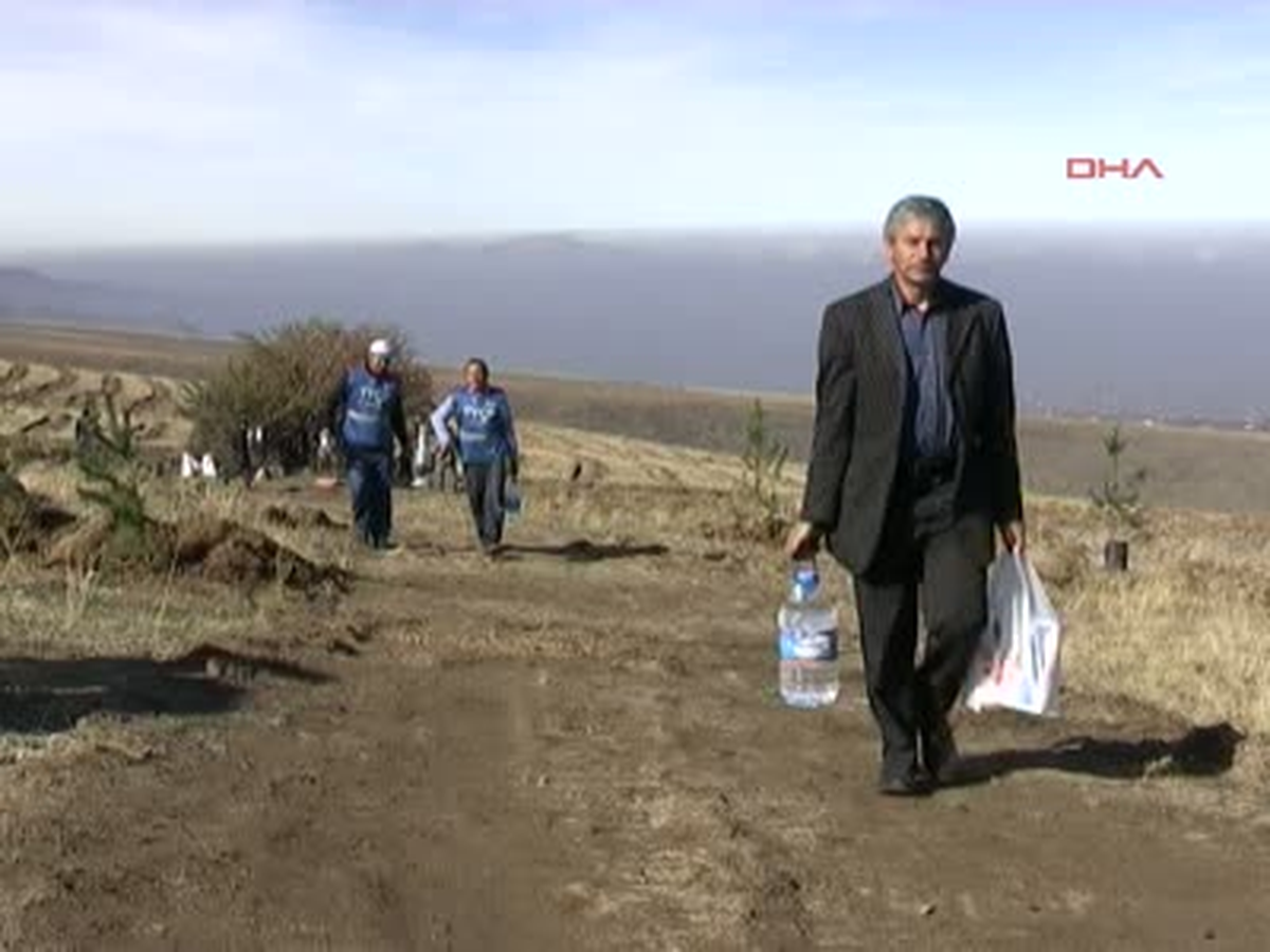 Kayseri Erciyes Dağı Eteklerine 60 Bin Fidan Dikildi