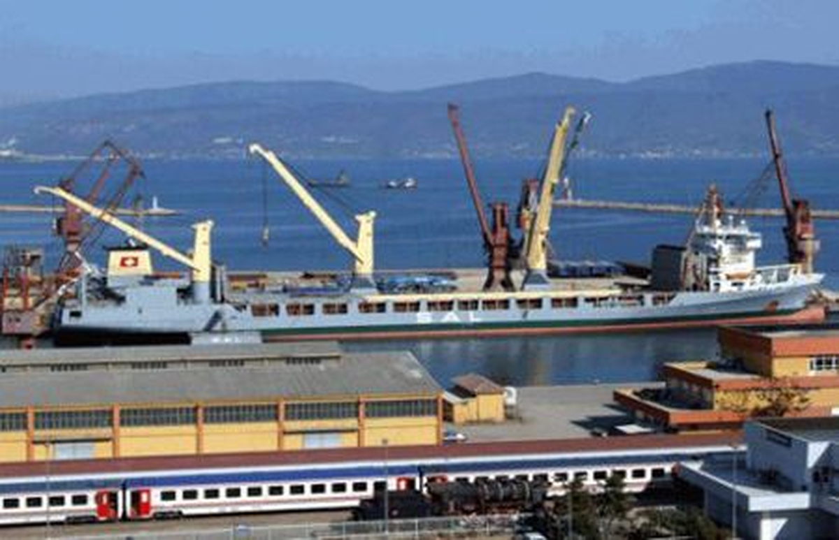 Kemerköy Liman Sahası\'nın Özelleştirmesine 8 Yatırımcı Teklif Verdi