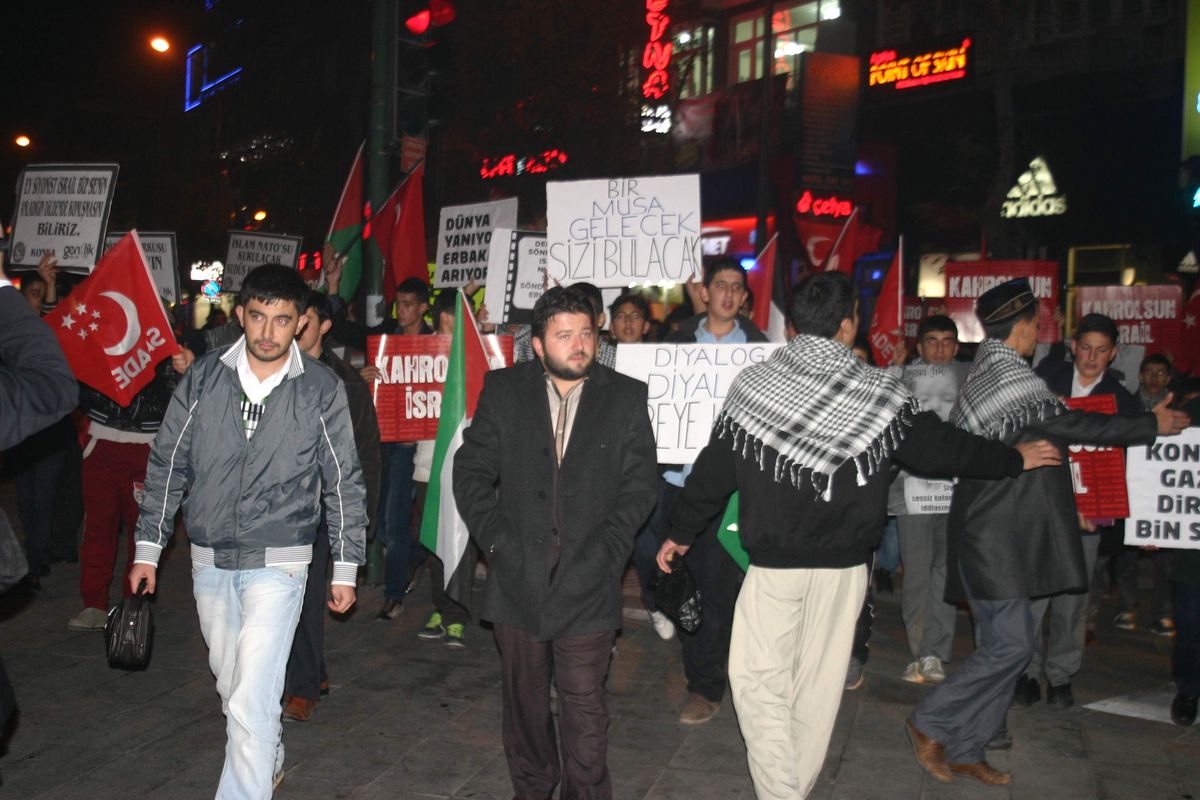 Konya\'da İsrail Protesto Edildi