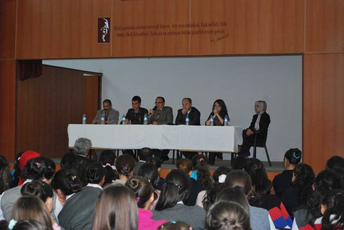 \'Mesleki Eğitimde Kariyer Günleri\' Semineri