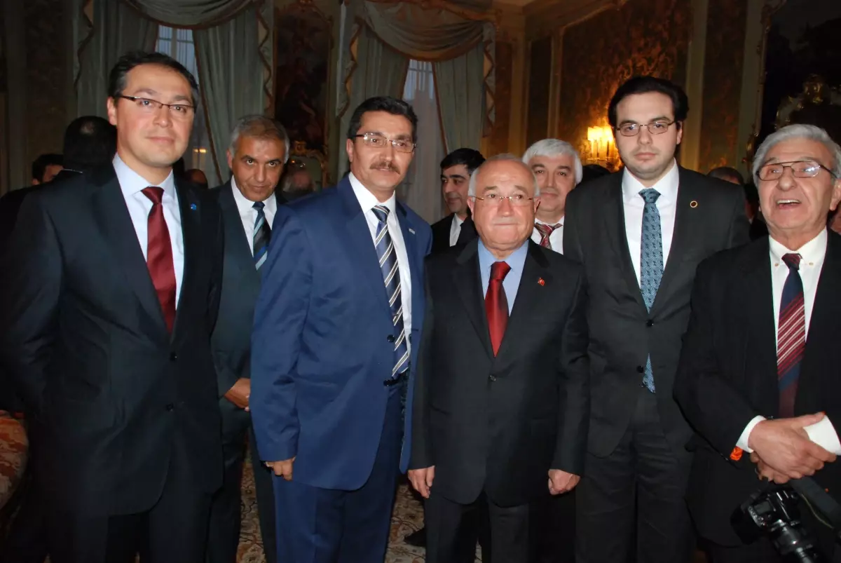 TBMM Başkanı Çiçek Hollanda\'da